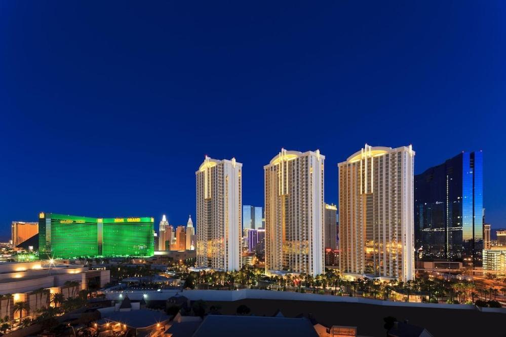 The Signature At Mgm Grand By Suiteness Las Vegas Bagian luar foto